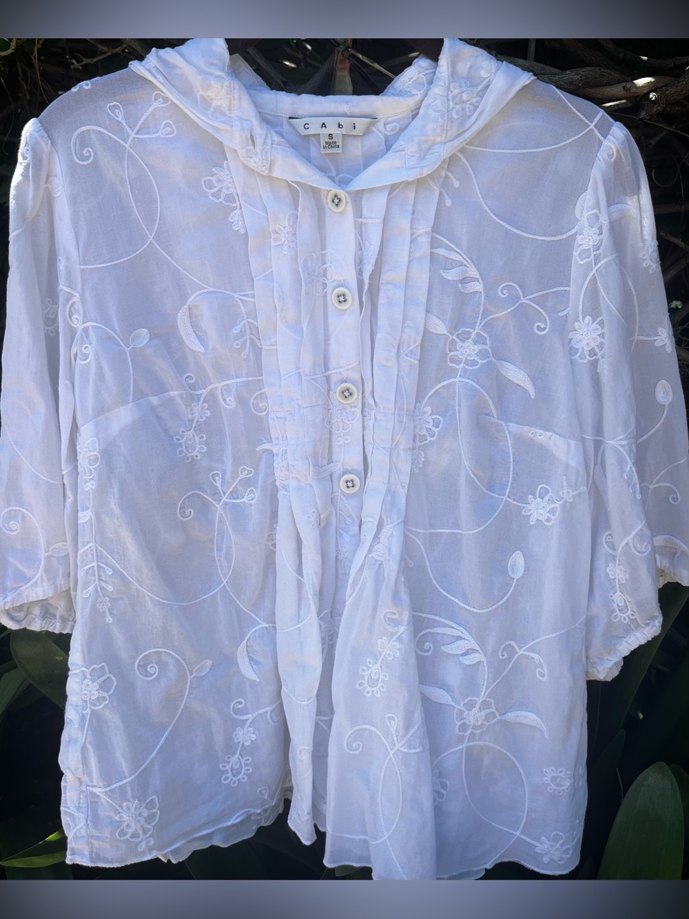 CAbi White Embroidered Cotton Peasant Boho Blouse S